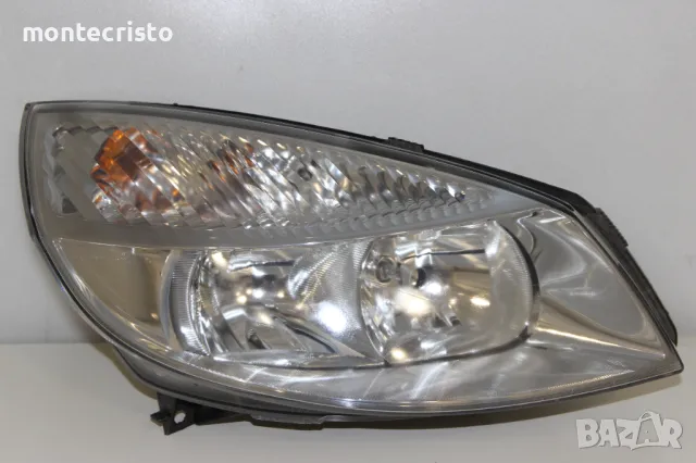 Десен фар Renault Scenic II (2003-2006г.) HELLA 7701056126 Рено Сценик