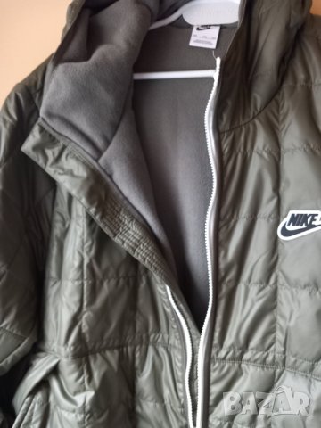 Nike.Нови якета. С етикет . Оригинал, снимка 3 - Якета - 39126691