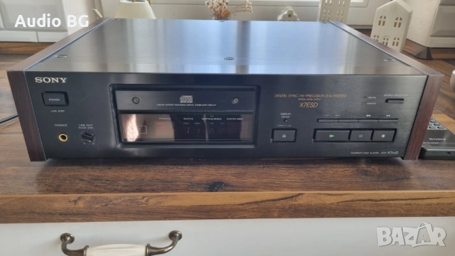 Sony CDP-X7ESD Top