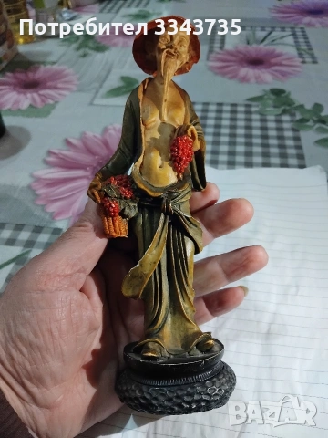 Декоративна фигура китайска статуетка на старец. 