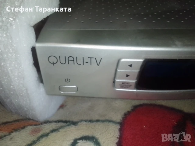 сателитен приемник , снимка 4 - Приемници и антени - 51388912