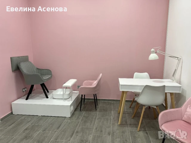 Салон, снимка 1