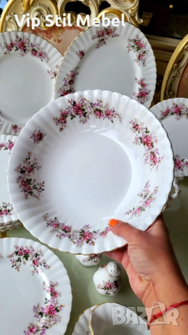 Сервиз за хранене Royal Albert, Lavender Rose , снимка 12 - Сервизи - 53935300