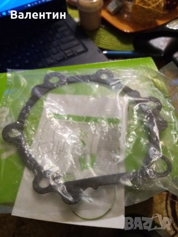 За Ленд Крузер 70 73, 2.4тд 90к.с, снимка 8 - Части - 32191037