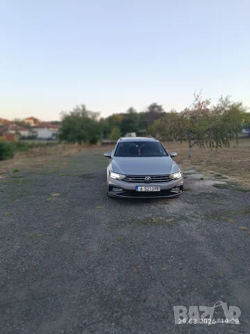 VW Passat 2.0 TDI 3 R-line 2022г.