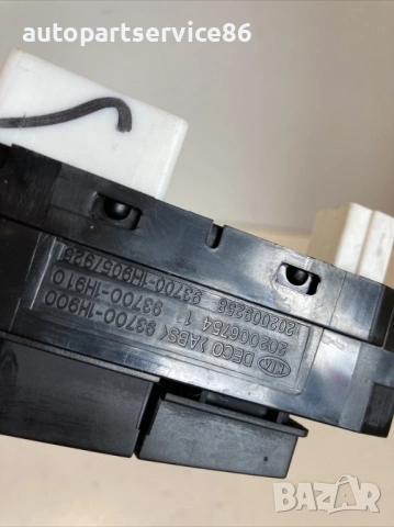 Бутон за аварийни светлини за KIA Ceed 1.6 CRDi (2010) 93700-1H900, снимка 2 - Части - 53241255