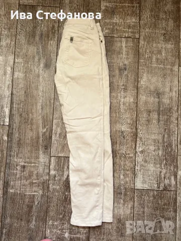 дънкови нови бели висока талия  класически панталони еластични дънки , снимка 5 - Дънки - 47623444