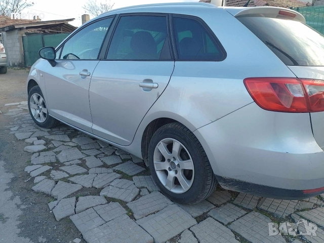 Сеат Ибиза 4, снимка 3 - Автомобили и джипове - 51660933
