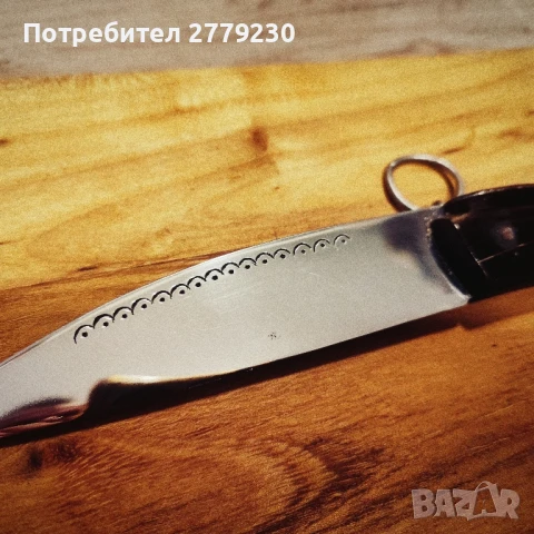 Стара сойка от биволски рог с орнаменти н, снимка 3 - Антикварни и старинни предмети - 51308235