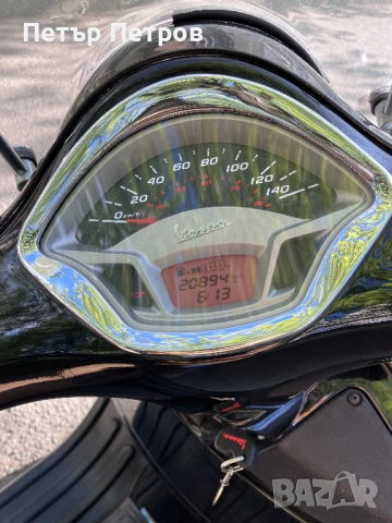 Vespa GTS 300 i.e. 2016г./20 000км ABS/ASR, снимка 3 - Мотоциклети и мототехника - 54097021