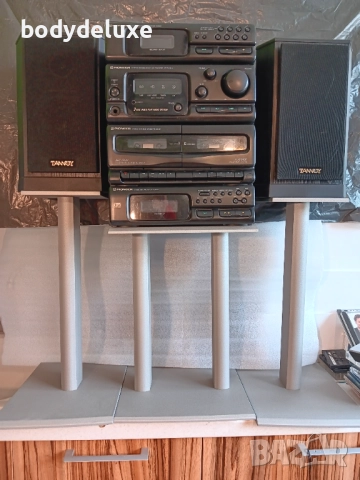 дървени стойки за тонколони и аудио системи