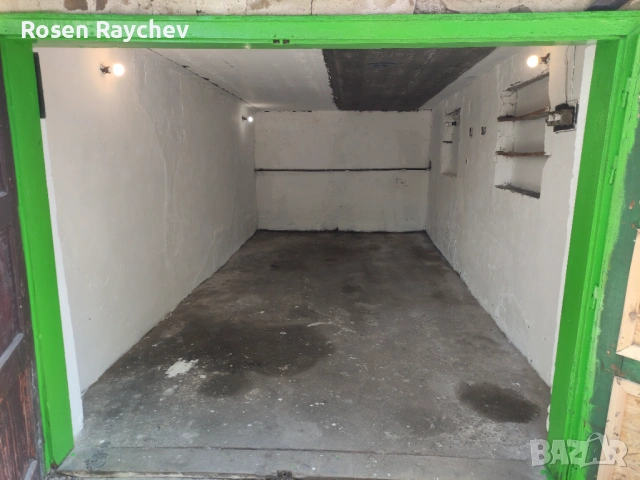 Гараж , снимка 2 - Гаражи и паркоместа - 54076028