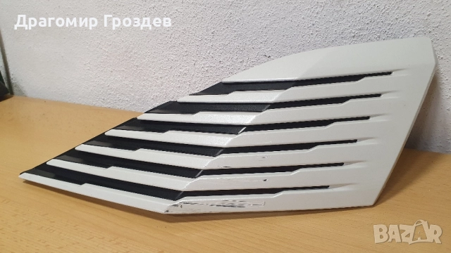 Лява и Дясна решетки (лайстни) за предна броня Peugeot 3008 , 5008 II / Пежо 3008 и 5008 (2021-2024), снимка 9 - Части - 51999678