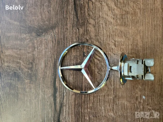 Оригинална емблема за мерцедес преден капак, снимка 2 - Части - 49562312