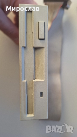 Продавам Флопи-дисково устройство 3,5 инча, снимка 5 - Други - 52911641