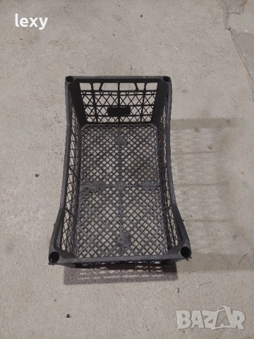 Продавам пластмасови щайги 30×50×20 см каси каса , снимка 3 - Друго търговско оборудване - 51672268