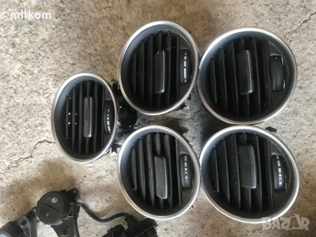 W204 духалка арматурно табло духалки лява и дясна, снимка 1