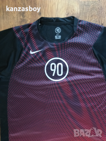 nike total 90 - страхотна мъжка тениска КАТО НОВА, снимка 3 - Тениски - 36460845