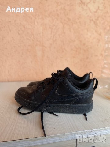 Обувки Nike, снимка 1 - Детски маратонки - 44353745