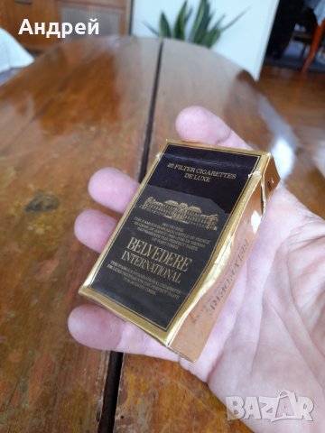 Стара кутия от цигари Belvedere, снимка 2 - Колекции - 42181650