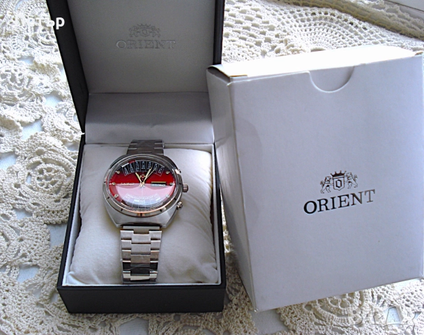 Нов Мъжки Часовник Orient Вечен календар с кутия, снимка 2 - Мъжки - 52734883