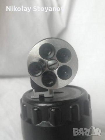 Универсален визьор