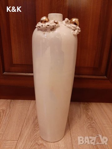 Керамична  ваза  ръчна изработка.