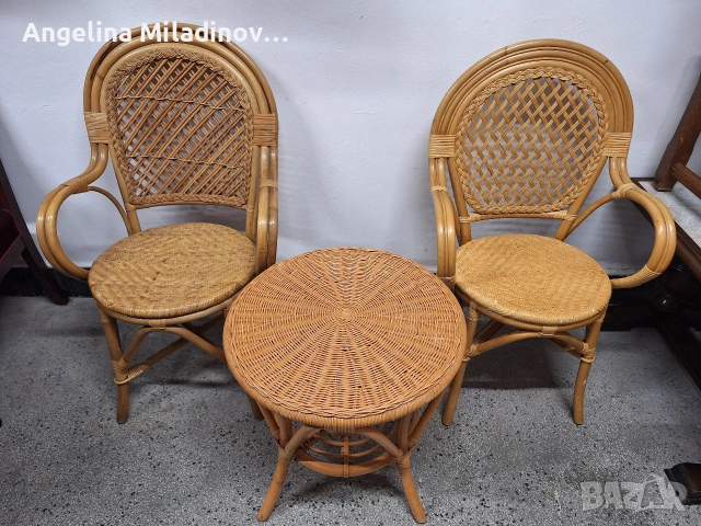 Градински ратанови столове и маса 