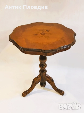 Класическа помощна масичка с интарзия, снимка 4 - Маси - 52737318