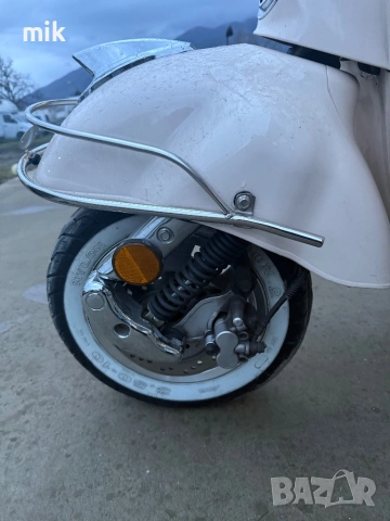 Скутер Vespa, снимка 10 - Мотоциклети и мототехника - 53242173