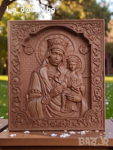 Икона на Св. Богородица - авторска дърворезба