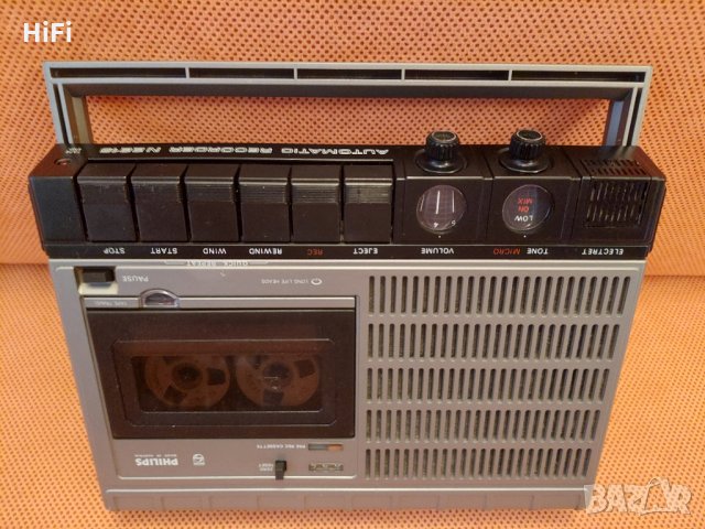 Касетофон Philips N 2215 - 1976г., снимка 2 - Радиокасетофони, транзистори - 31823208