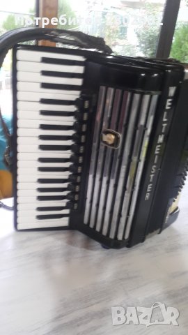 Акордеон Weltmeister Consona Консона 96 баса, снимка 3 - Акордеони - 30340248