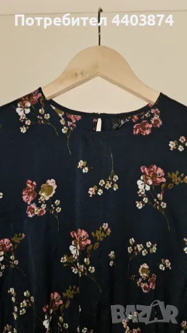 Сатенена рокля , снимка 3 - Рокли - 49696212