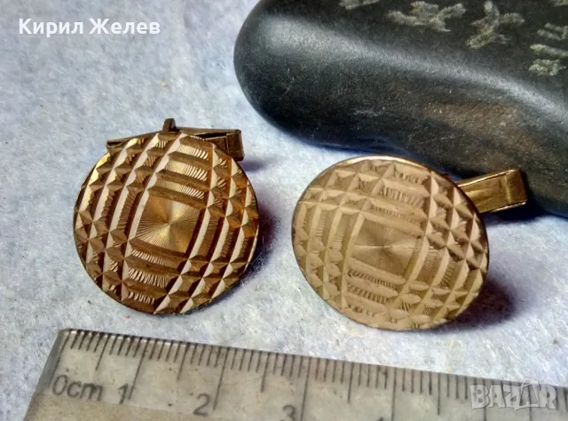 Стари ПОЗЛАТЕНИ СТИЛНО ОРНАМЕНТИРАНИ МЕСИНГОВИ БУТОНЕЛИ РЕТРО КОПЧЕТА За РЪКАВЕЛИ 48837, снимка 3 - Антикварни и старинни предмети - 48818775