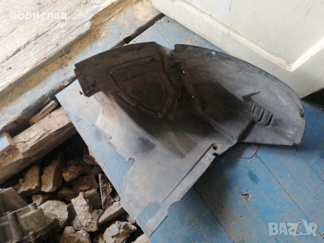 Подкалник за Мерцедес А класа, снимка 2 - Части - 31710313