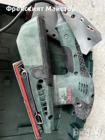 Виброшлайф Bosch PSS 250 AE + оригинален куфар и комплект шкурки Dexter, снимка 4 - Полирмашини - 56086322