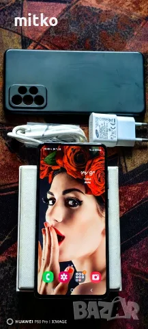 SAMSUNG GALAXY A72-Перфектно състояние.Пълен комплект