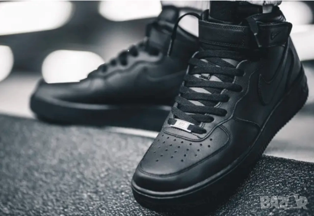 Оригинални кецове / маратонки NIKE AIR FORCE 1 MID '07 номер 46, снимка 4 - Маратонки - 52310088