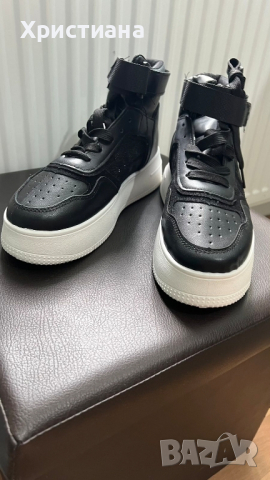 Чисто нови дамски обувки , снимка 4 - Дамски ежедневни обувки - 38792295