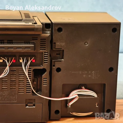 Култов радиокасетофон Panasonic RX-DT690 – Portable Stereo Component CD System, снимка 10 - Радиокасетофони, транзистори - 55871619