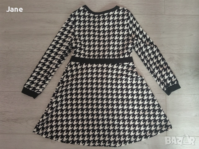 Нова детска рокля размер 128 цена 15 лв , снимка 2 - Детски рокли и поли - 52534929