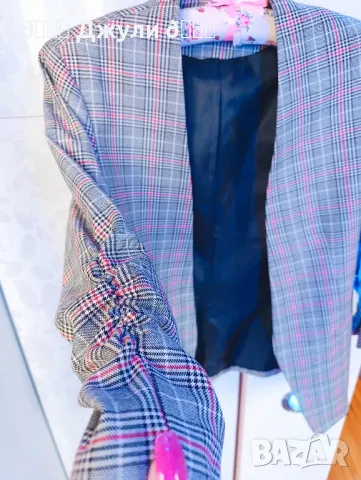 Дамски сет от панталон и блейзър в сиво каре 🤍🩶, снимка 13 - Комплекти - 49344451