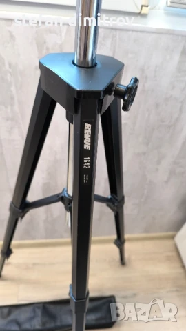 Статив Revue 1642 Tripod made in Germany , снимка 4 - Чанти, стативи, аксесоари - 50756728