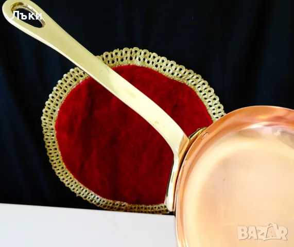 Меден тиган,чиста червена мед 750 гр. , снимка 2 - Антикварни и старинни предмети - 50380253