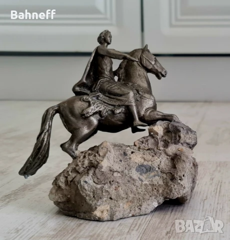 Скулптура на Петър Велики 