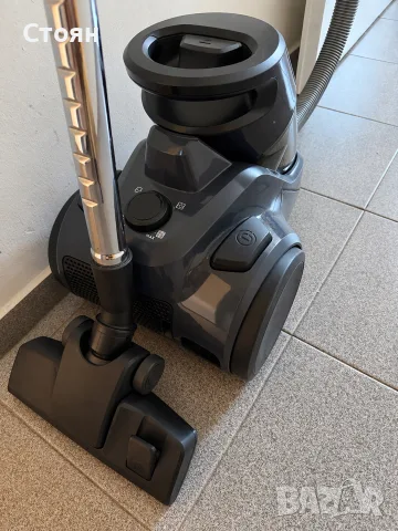 Прахосмукачка Electrolux Ease C4 EC41-2DB без торба 2000W като нова, снимка 2 - Прахосмукачки - 56057565