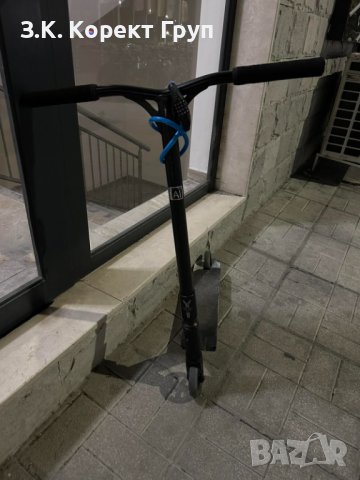 Детски скутер за стънт, снимка 2 - Скейтборд, ховърборд, уейвборд - 42082862