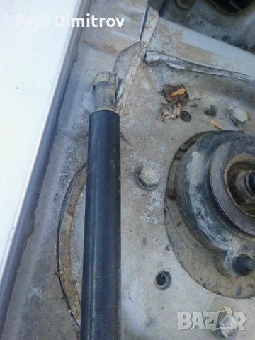 Предни амортисьори капак Peugeot 306 Hatchback (01.1993 - 10.2003), снимка 2 - Части - 52192405