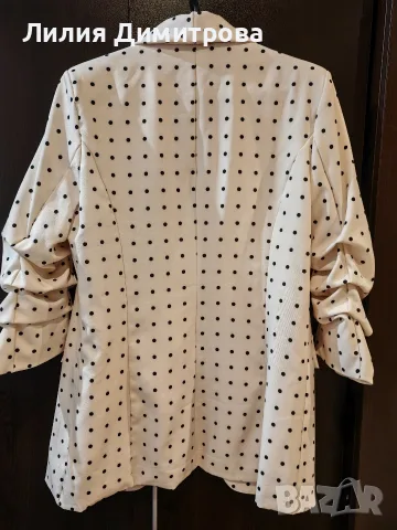 Дамско сако на точки - S/M, снимка 2 - Костюми - 56149106
